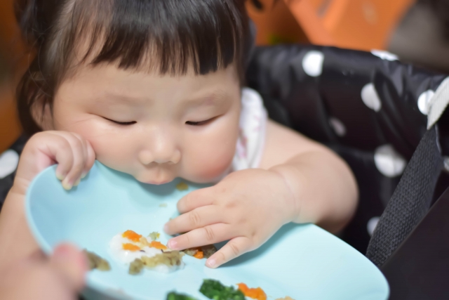 離乳食後期のスケジュールを紹介！ 